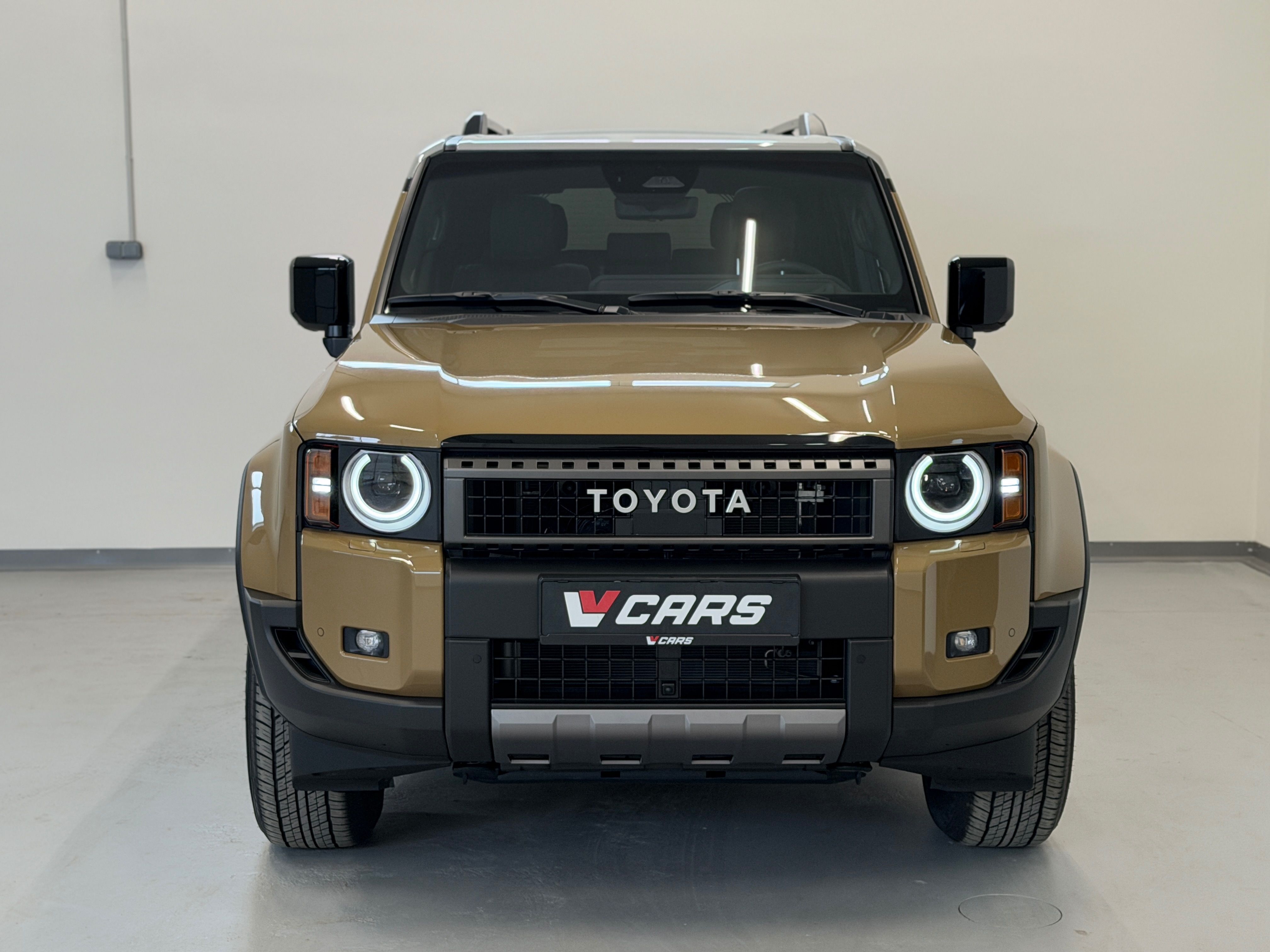 Toyota Land Cruiser, 2,8 D FIRST EDITION 4x4 *NOVÉ* - fotka 6