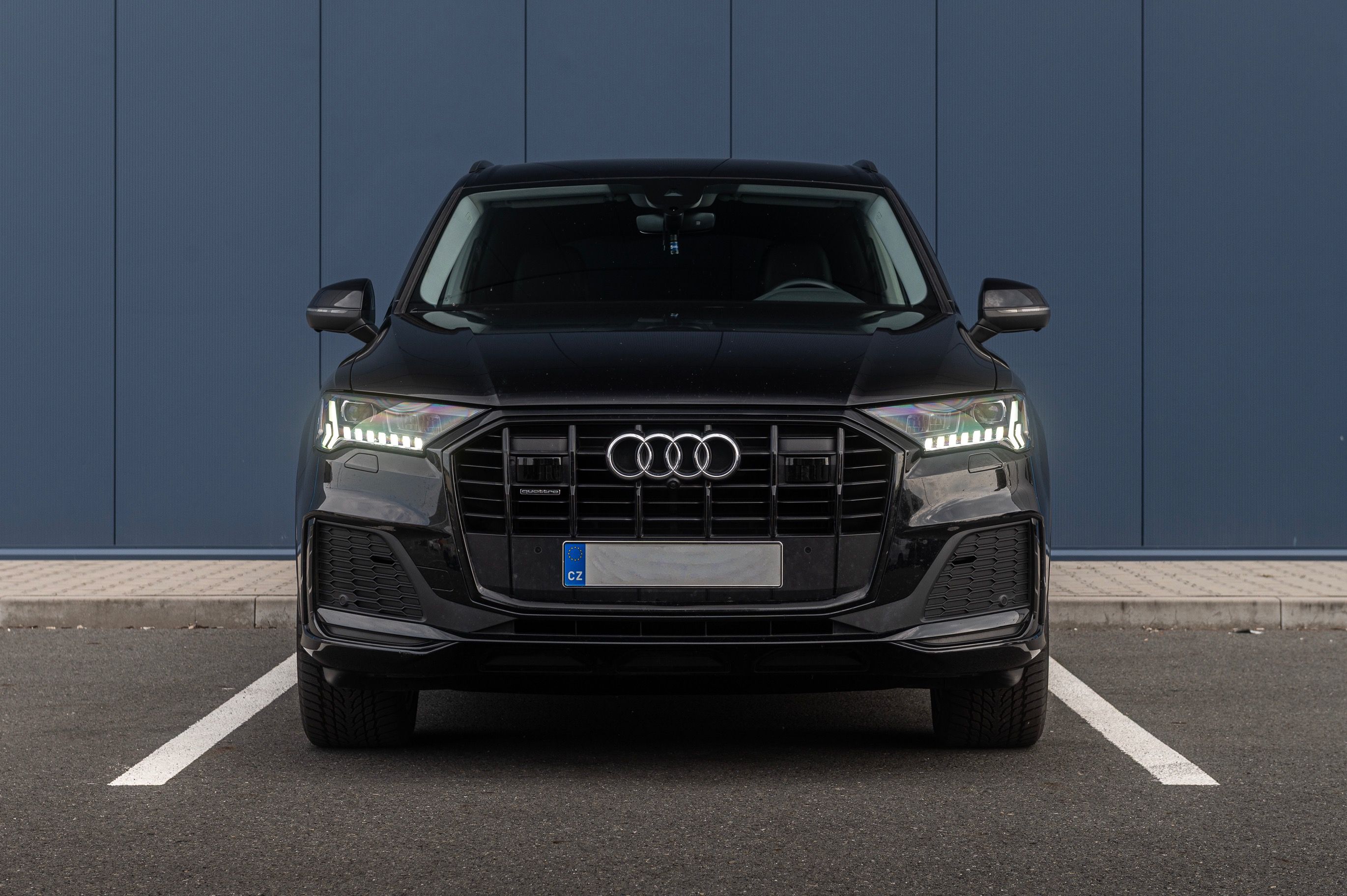 Audi Q7, 45TDI S-Line ACC Matrix NezT - fotka 2