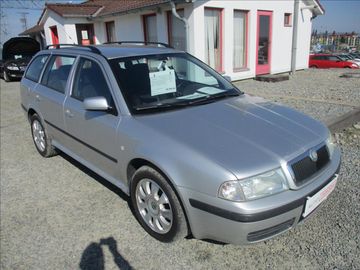 1,9 TDI, klimatizace, tažné,