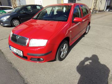 1.4 16V ELEGANCE