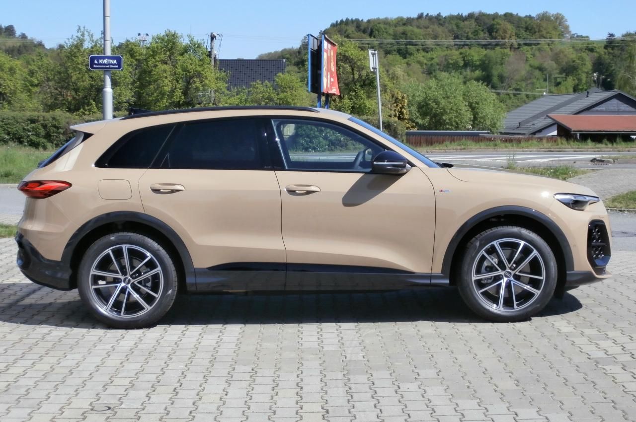 Audi Q5, Q5 TDI 150kW quattro STR - fotka 5