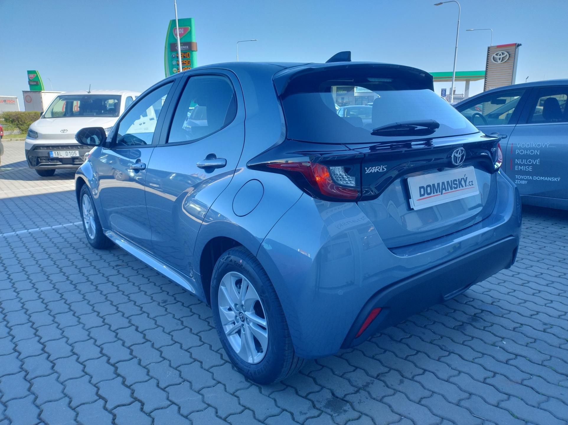 Toyota Yaris, 1.5 FHEV Comfort Business - fotka 3