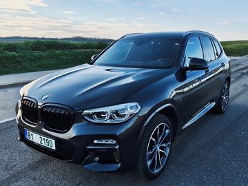 M40i xDrive M-Performance