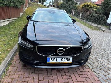 V90, D4, AT, DPH, prav.servis