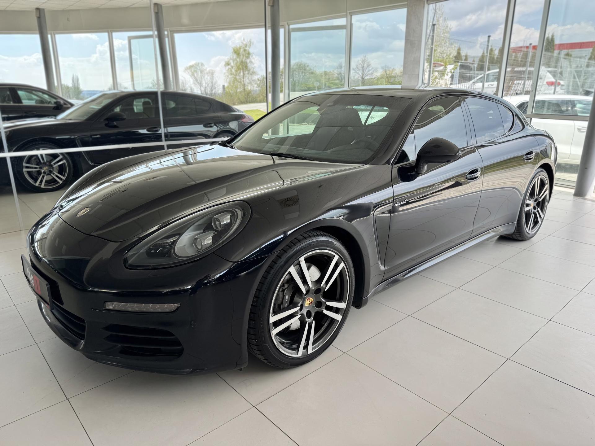 Porsche Panamera, Diesel*221kW*Chrono*Webasto - fotka 2