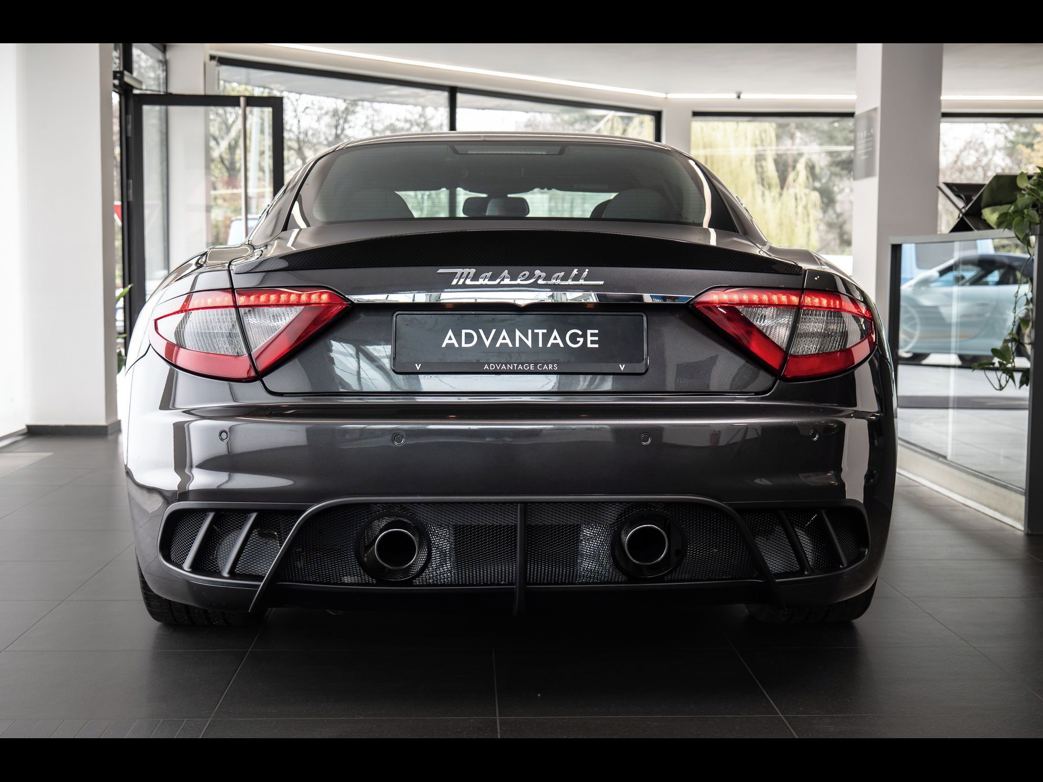 Maserati GranTurismo - fotka 3