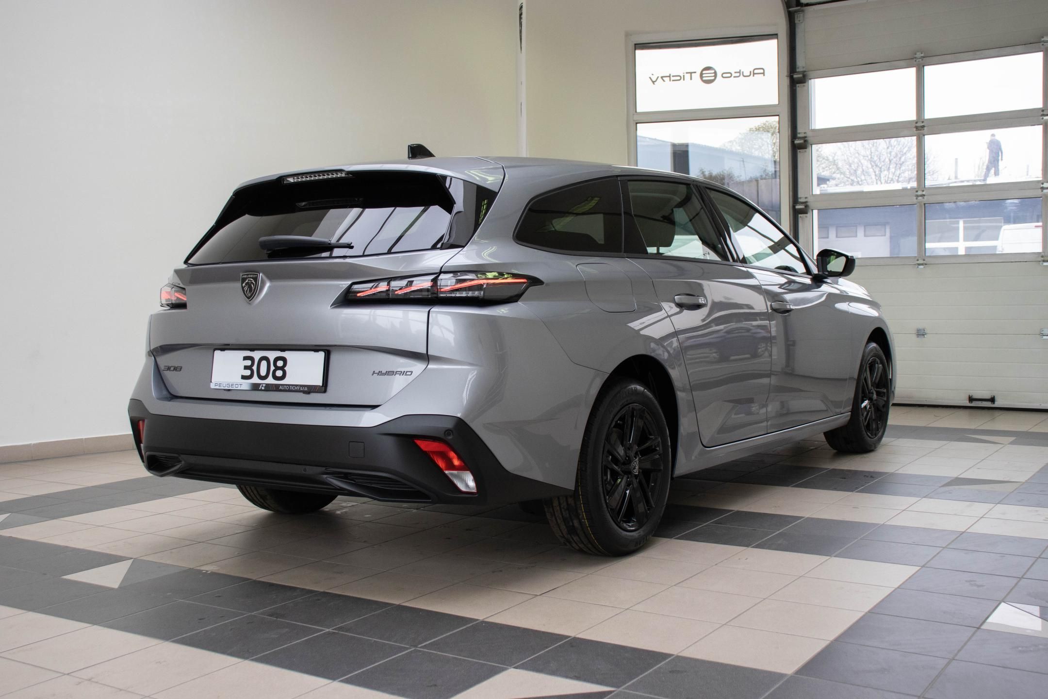 Peugeot 308, SW STYLE Hybrid 145 e-DCS6 - fotka 4