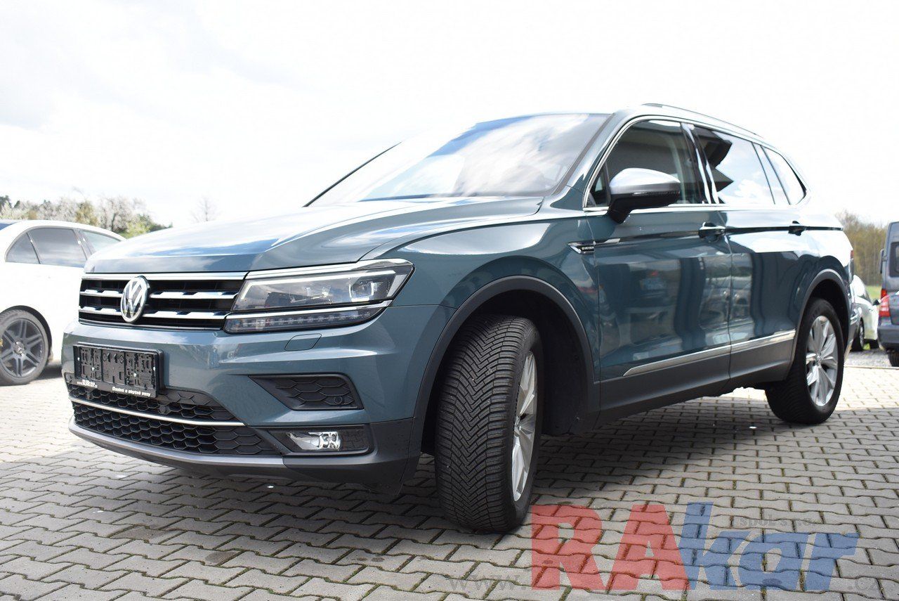 Volkswagen Tiguan Allspace, Highline 2,0 TSI 4Motion,7míst - fotka 2