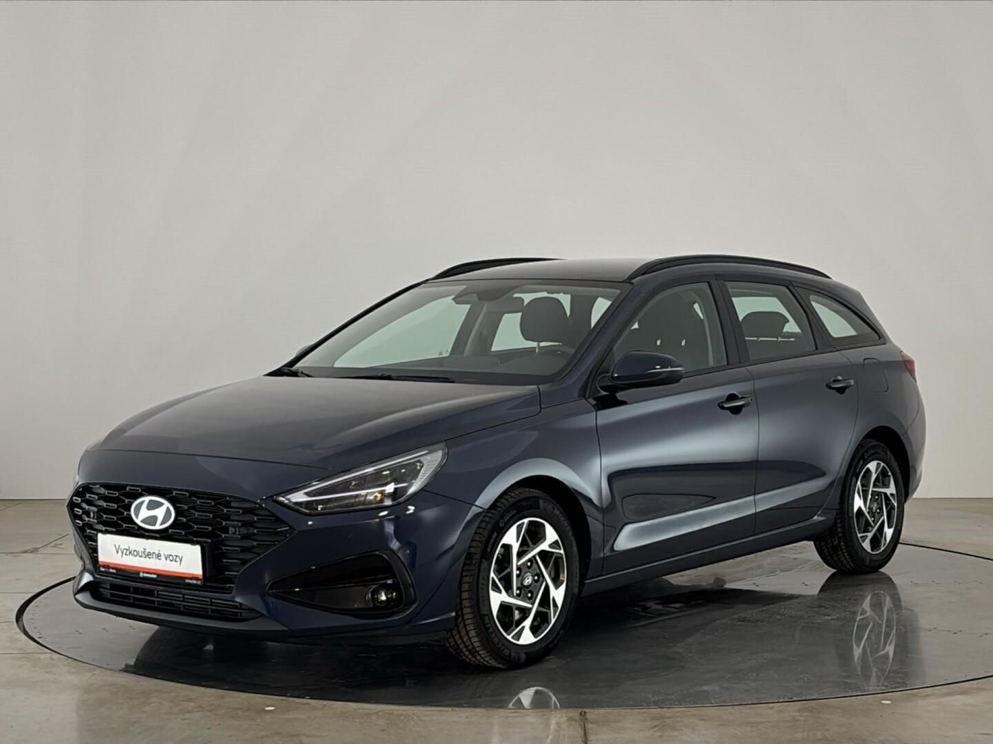 Hyundai i30, 1.5 T-GDI / 103 kW Smart DCT