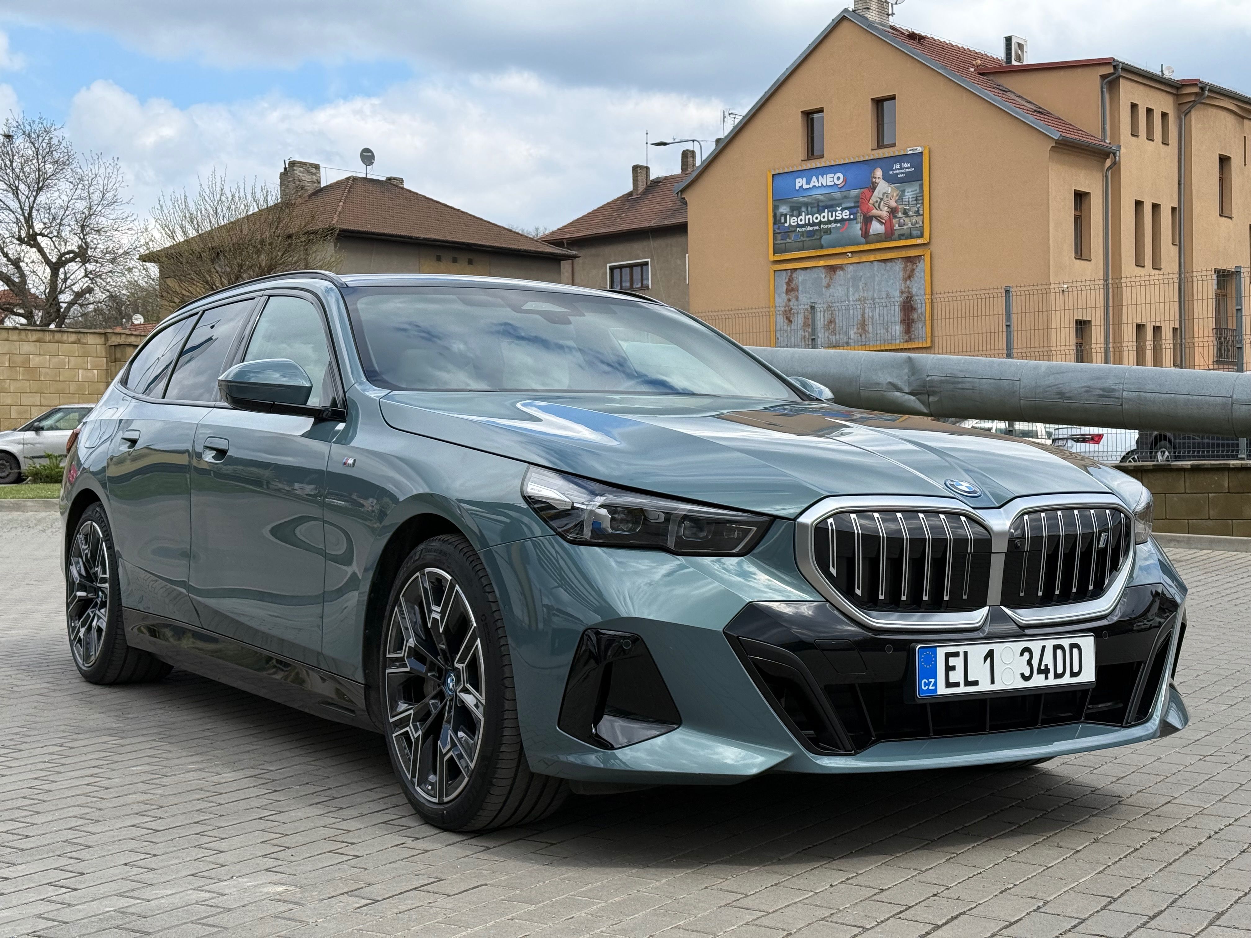 BMW i5, eDrive40 M-Paket ACC B&W - fotka 4