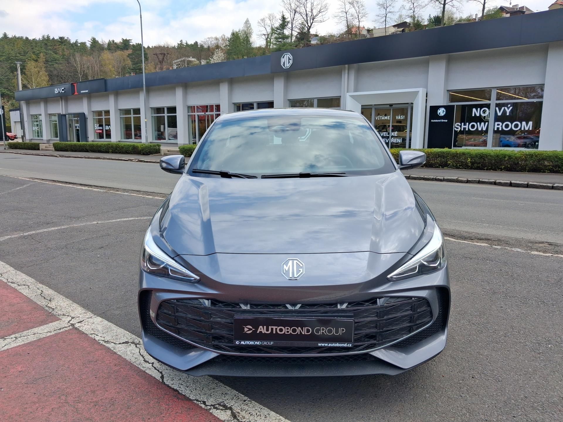 MG MG3, EMOTION Hybrid+ 143kW 4AT 4×2 - fotka 2
