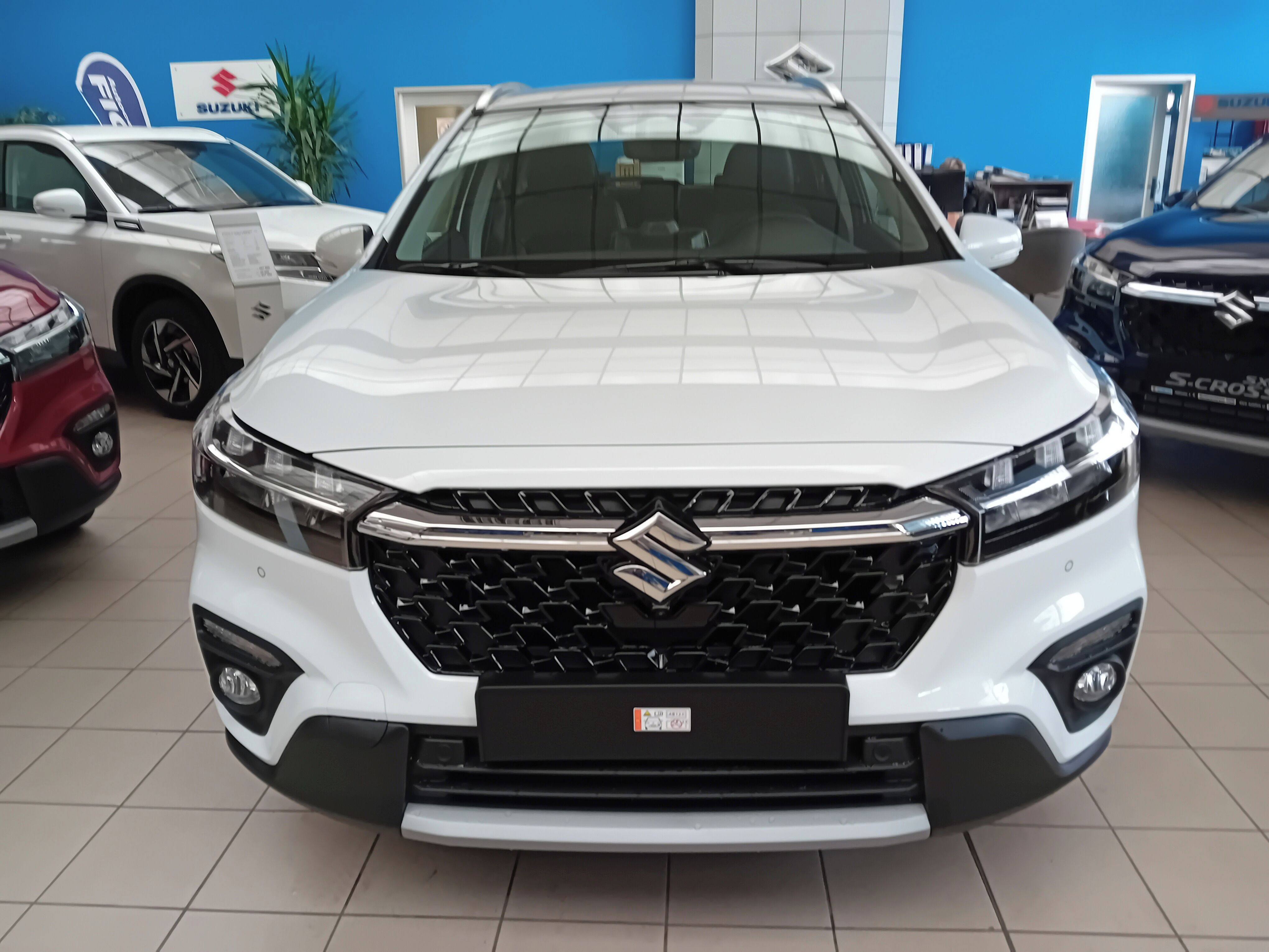 Suzuki S-Cross, 1.4 Elegance AllGrip Hybrid - fotka 2