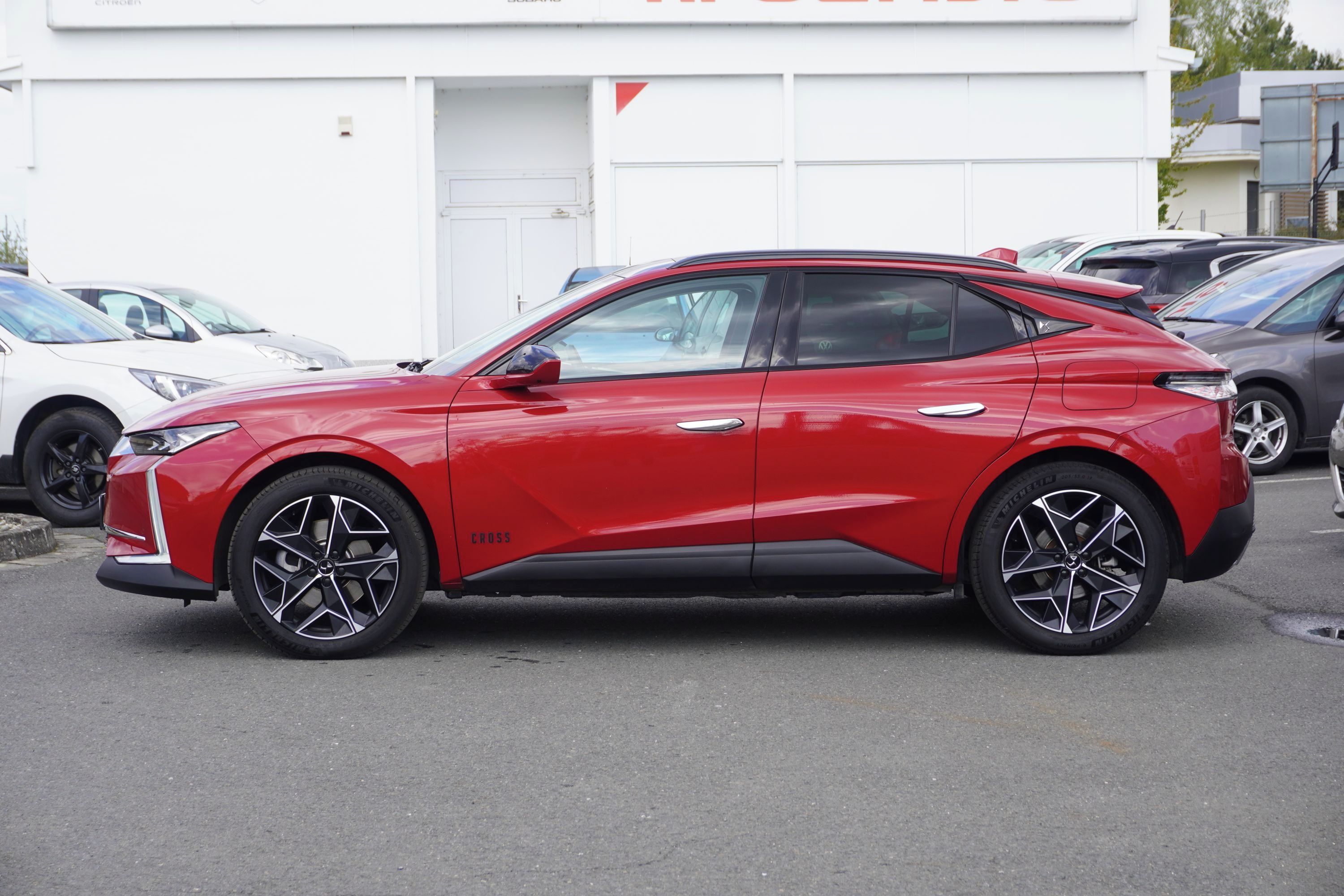 DS 4, Rivoli Cross E-Tense 225 - fotka 2