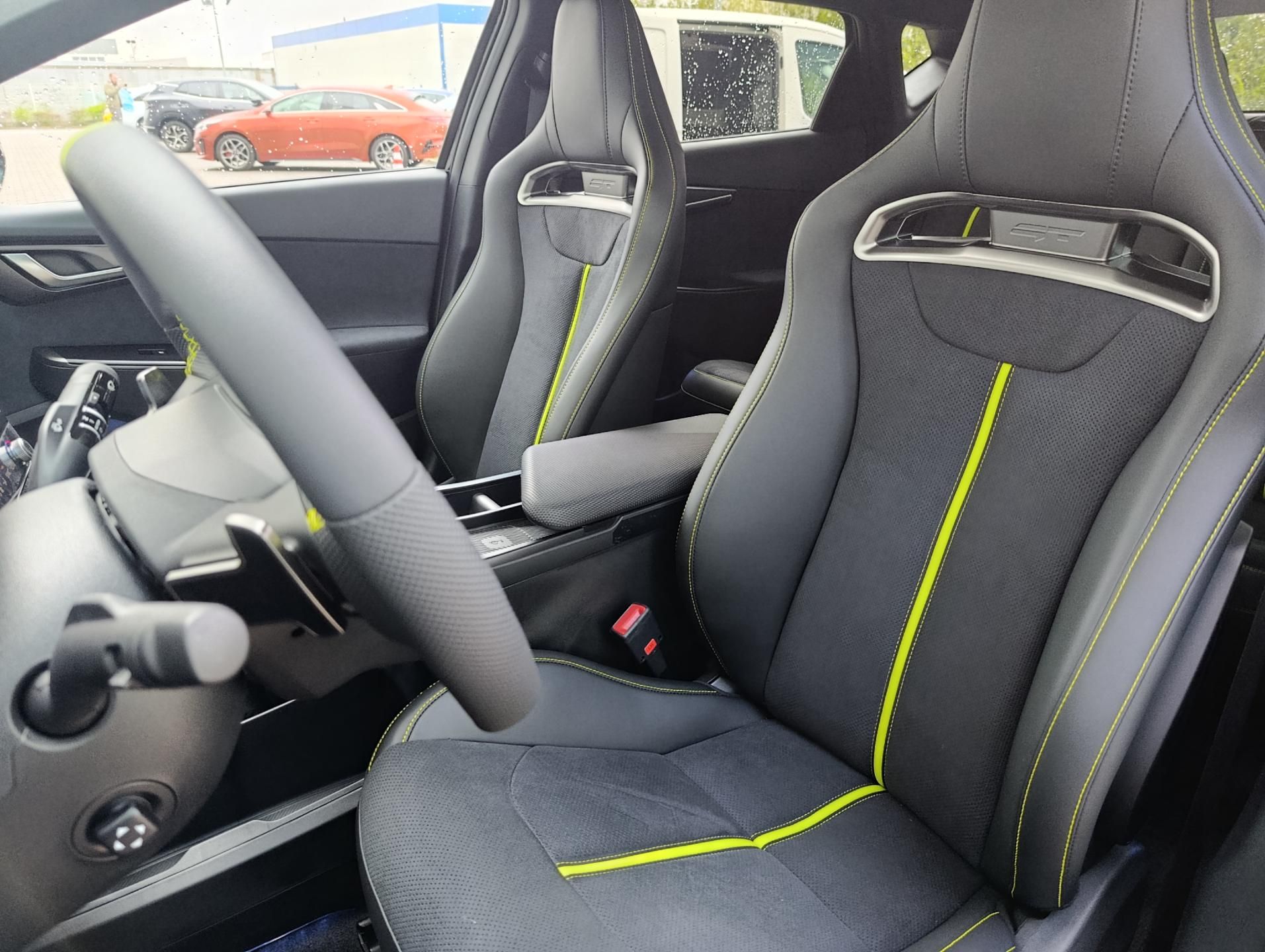 Kia EV6, CV 4X4 GT 84 kWh - fotka 4
