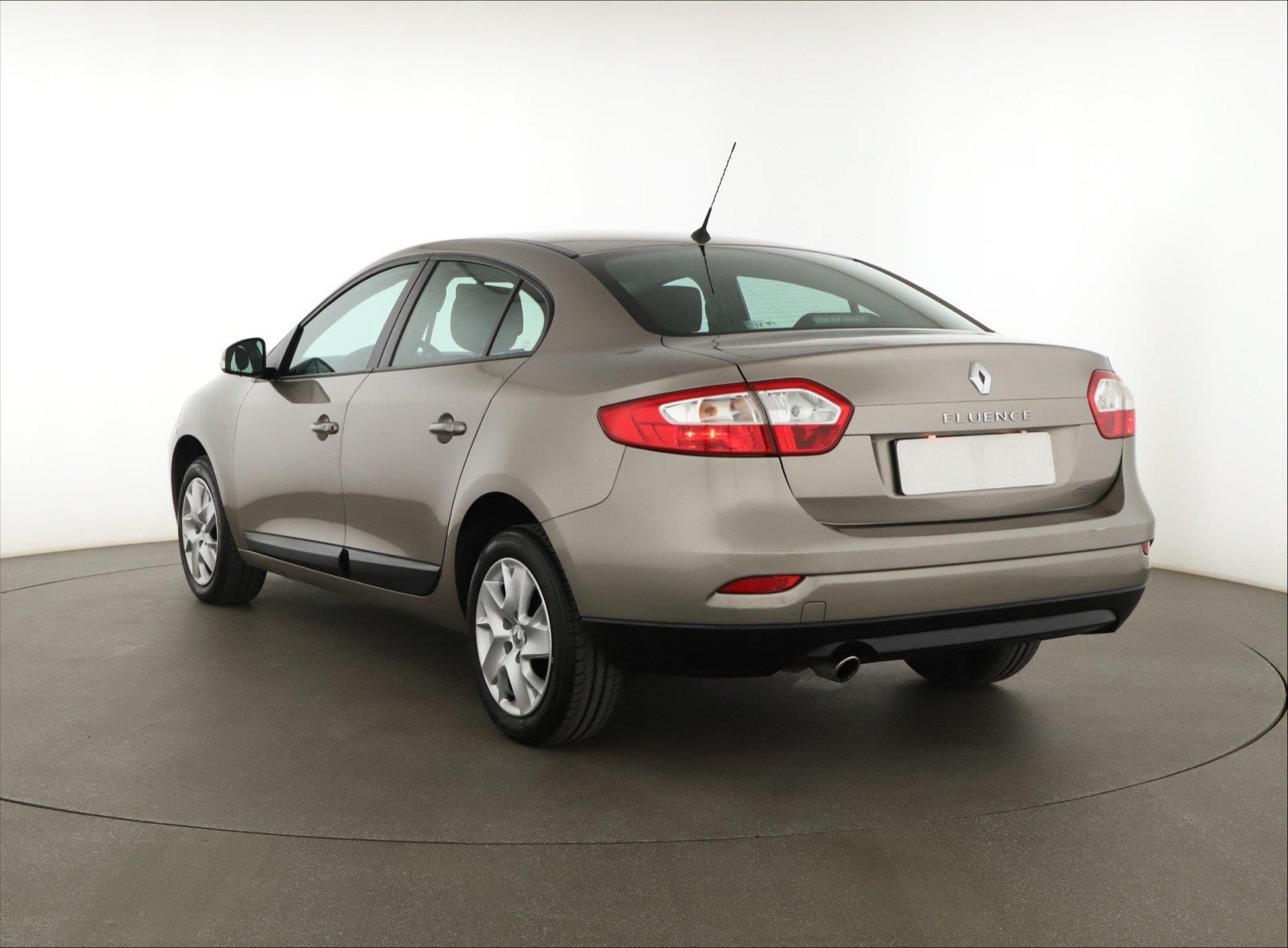 Renault Fluence, 1.6 16V, Klima, Tempomat - fotka 4