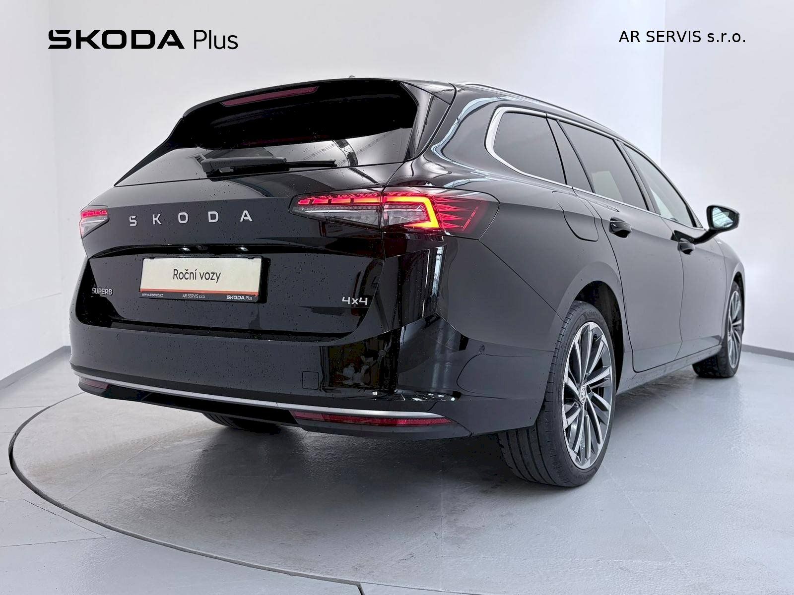 Škoda Superb, L&K 2.0TDI/142kW 4x4 7DSG - ma - fotka 2