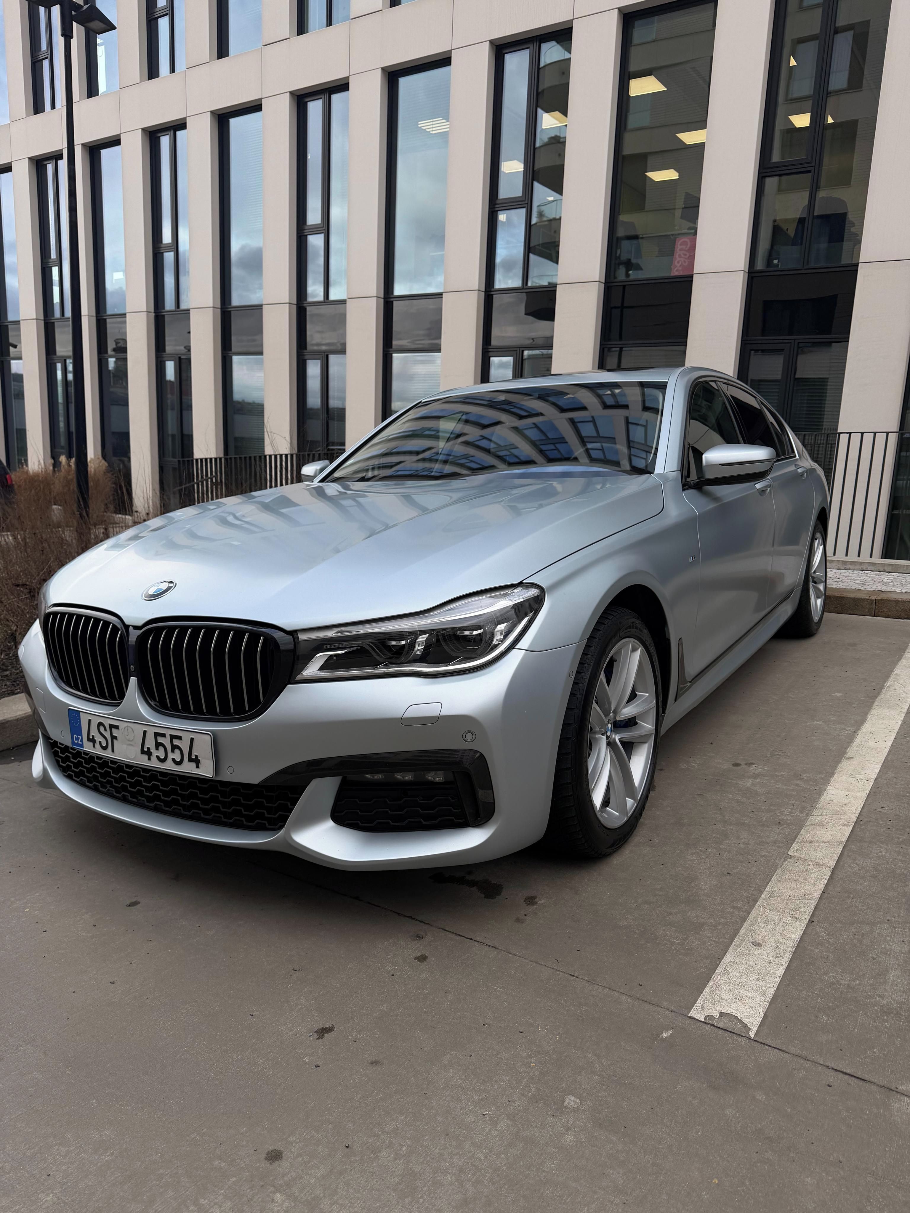 BMW Řada 7, 40d - 40thEdice -DPH- Historie