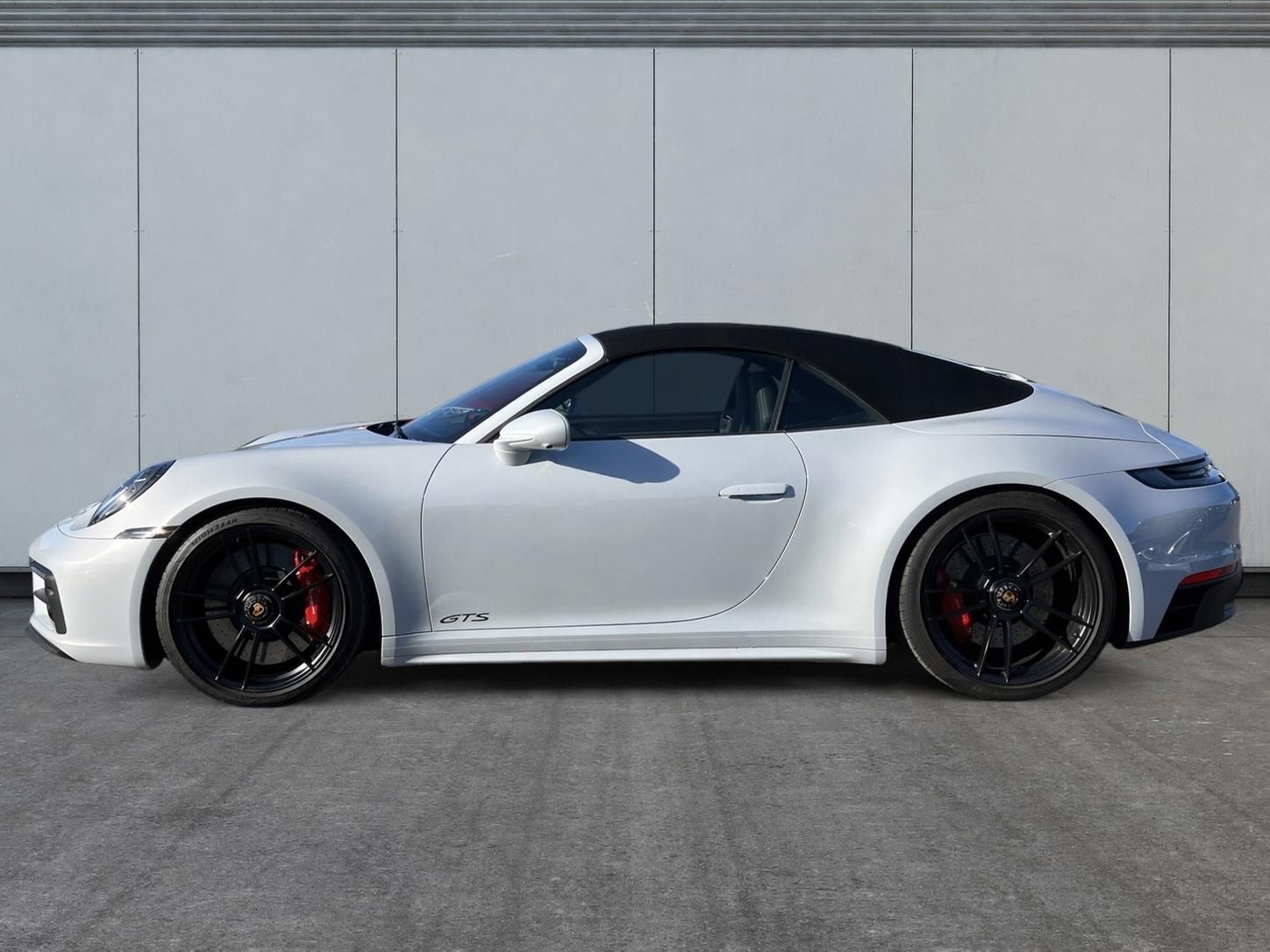 Porsche 911, Carrera GTS Cabrio SportChrono - fotka 2