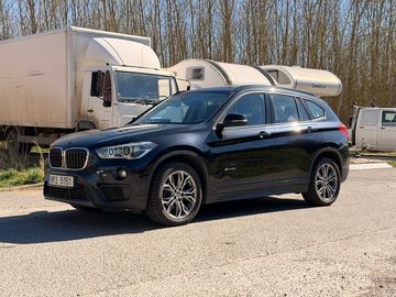BMW X1 *sDrive*18d