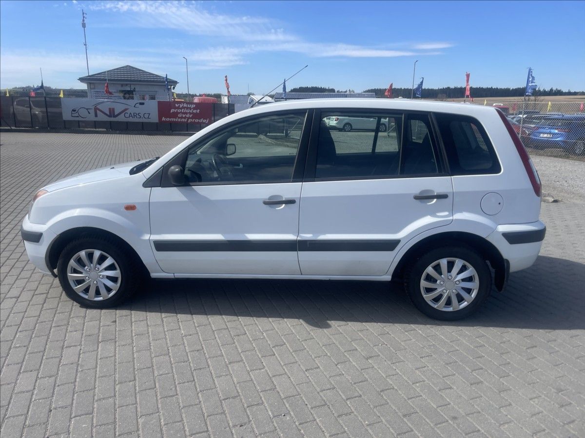 Ford Fusion, 1,4 i 59kw Klima, po STK - fotka 2
