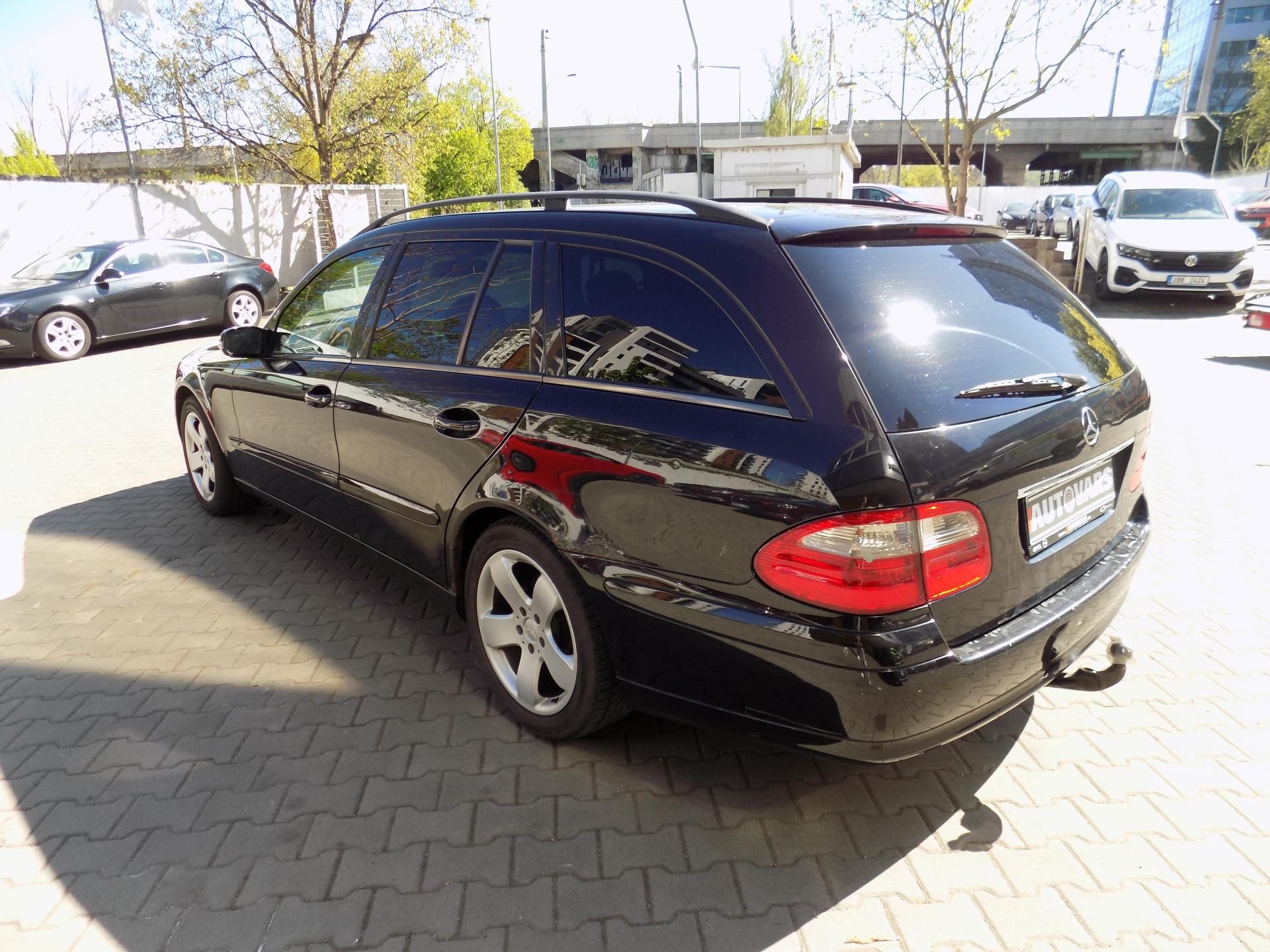Mercedes-Benz Třídy E, 2.7 CDI - fotka 5