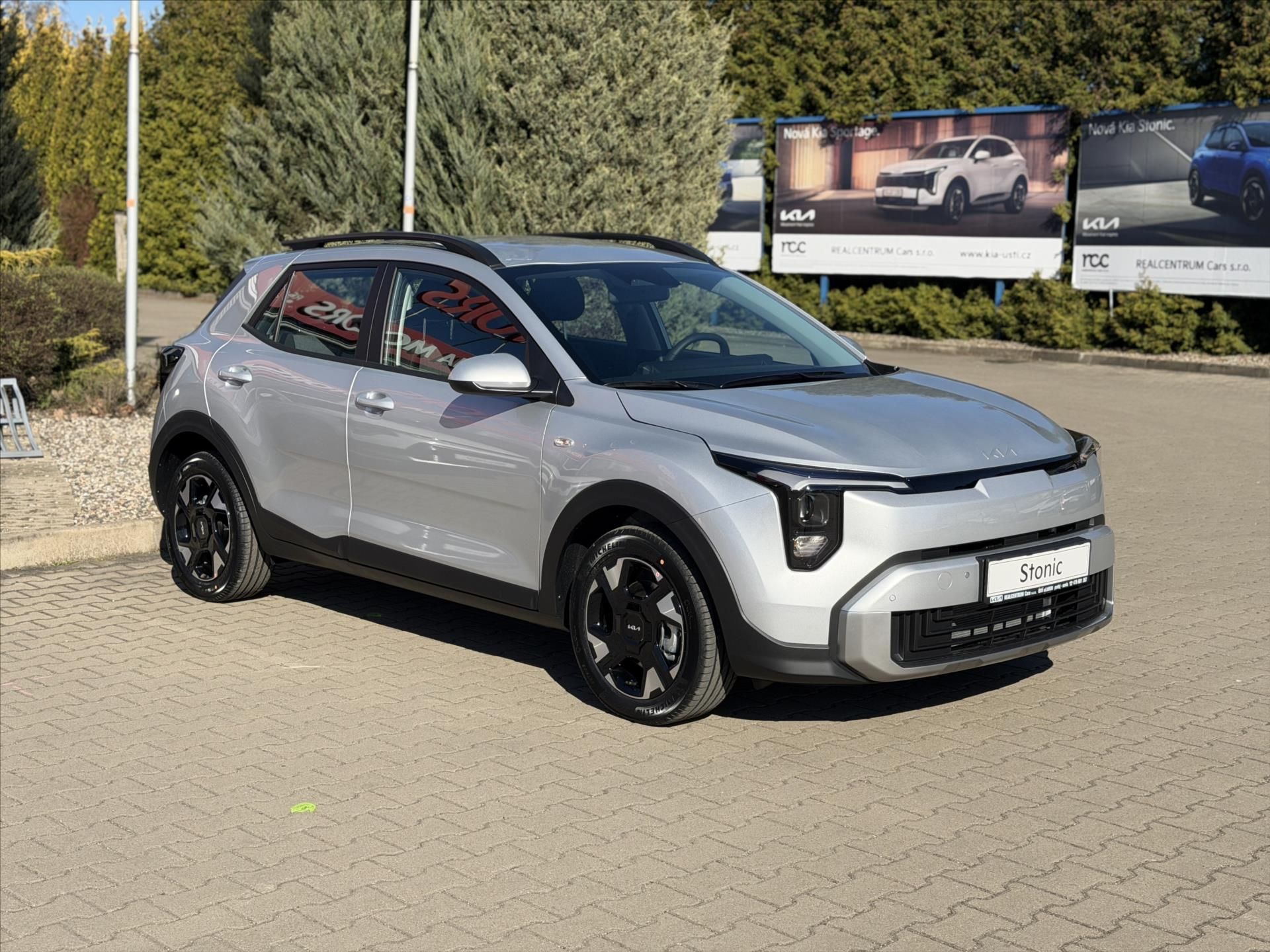 Kia Stonic, 1,0 T-GDi SPIN Novinka skladem - fotka 2
