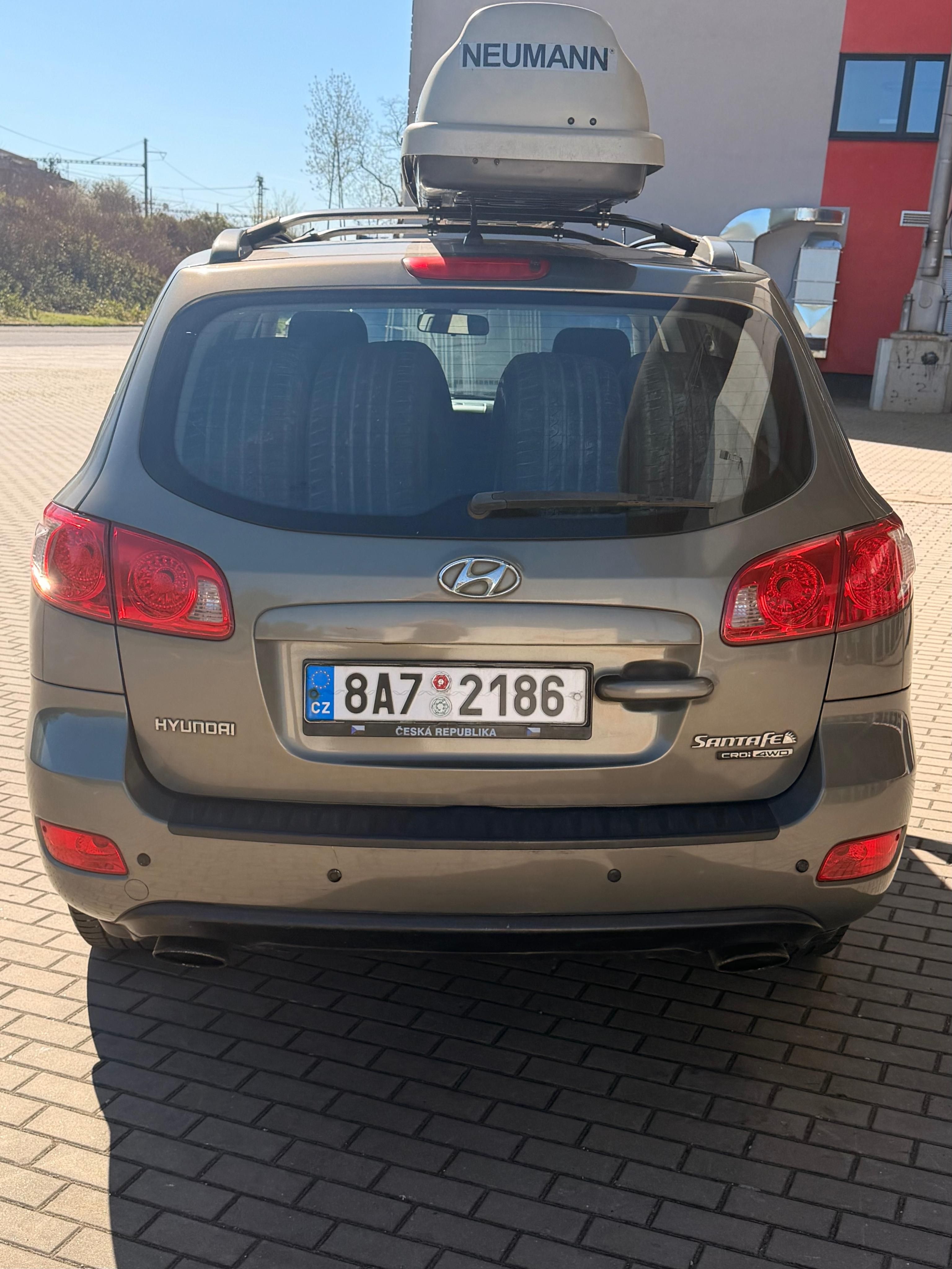 Hyundai Santa Fe, 1.majitel ČR původ 2.2 CRDI - fotka 4