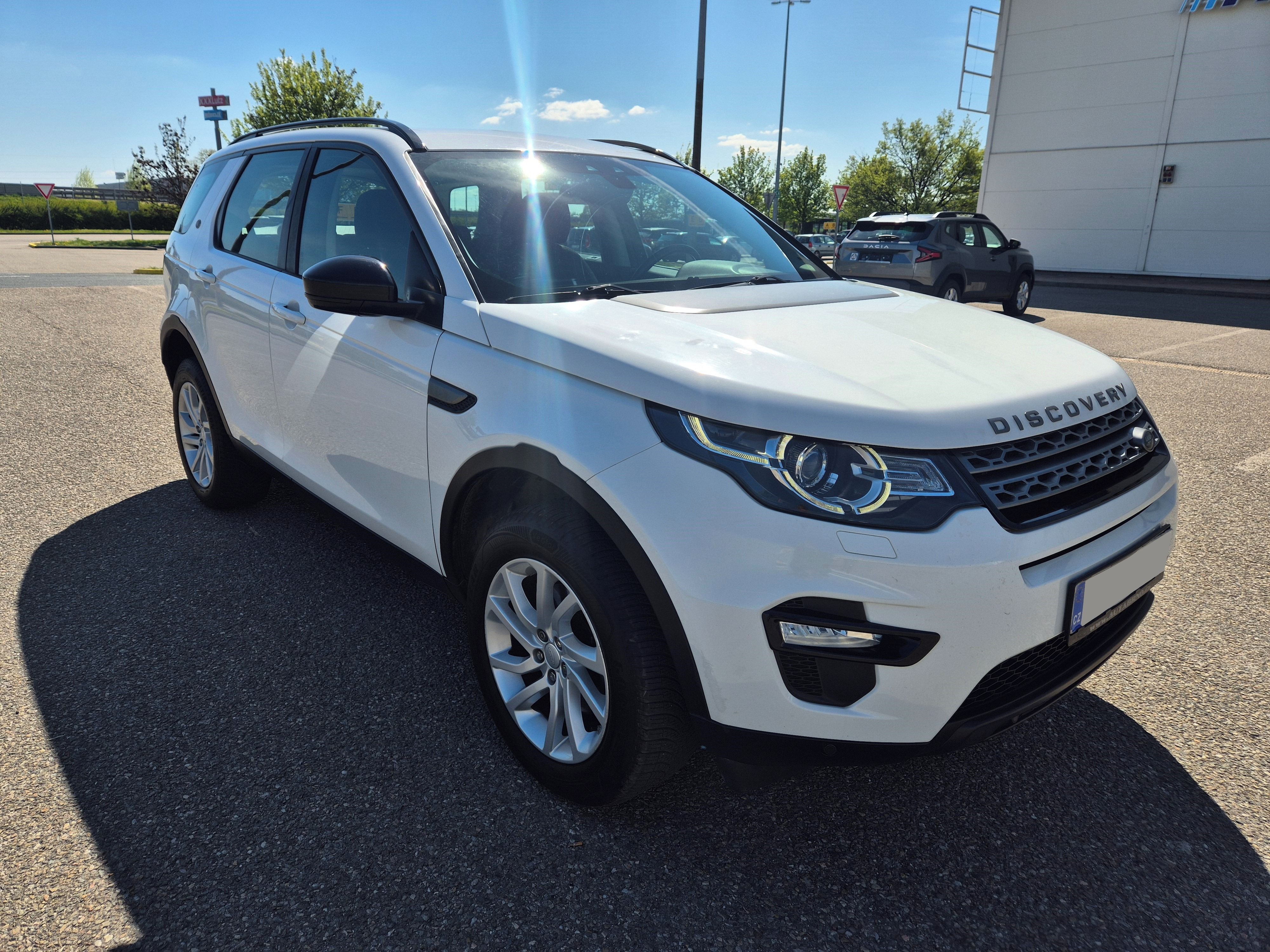 Land Rover Discovery Sport, 2.0TD4 SE 4x4 1 MAJITEL AUTOMA - fotka 3