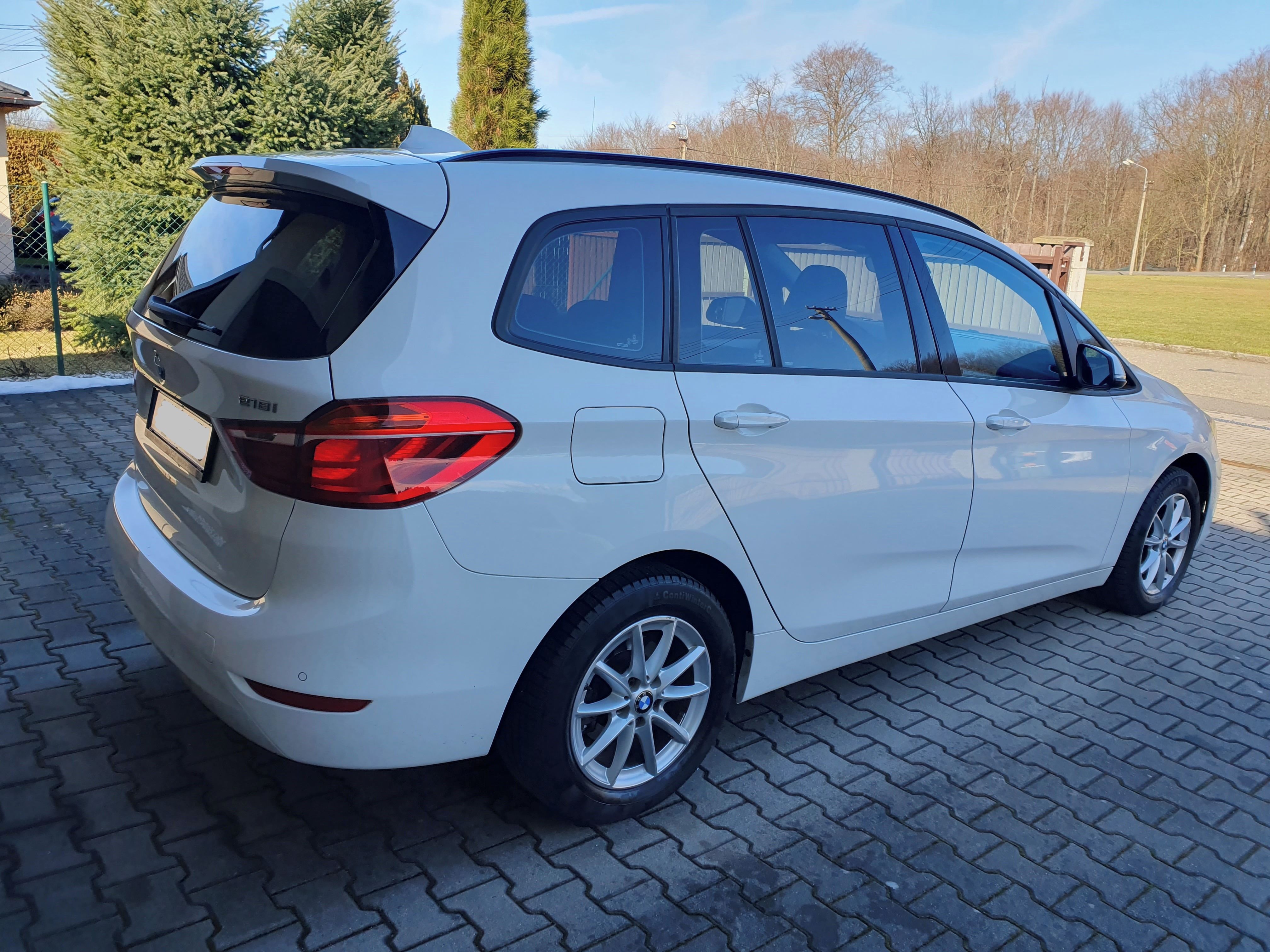 BMW Řada 2, 218i, Gran Tourer, ČR, automat - fotka 3