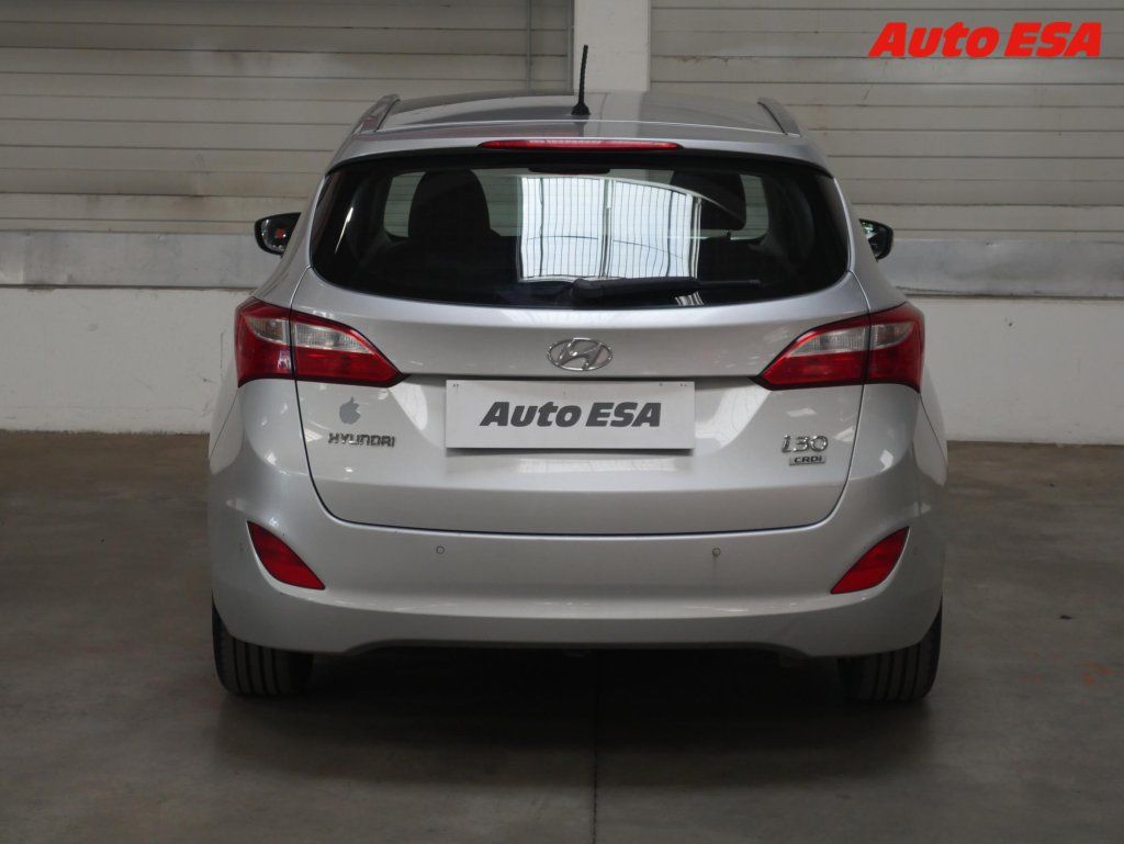 Hyundai i30, 1.6. crdi - fotka 5