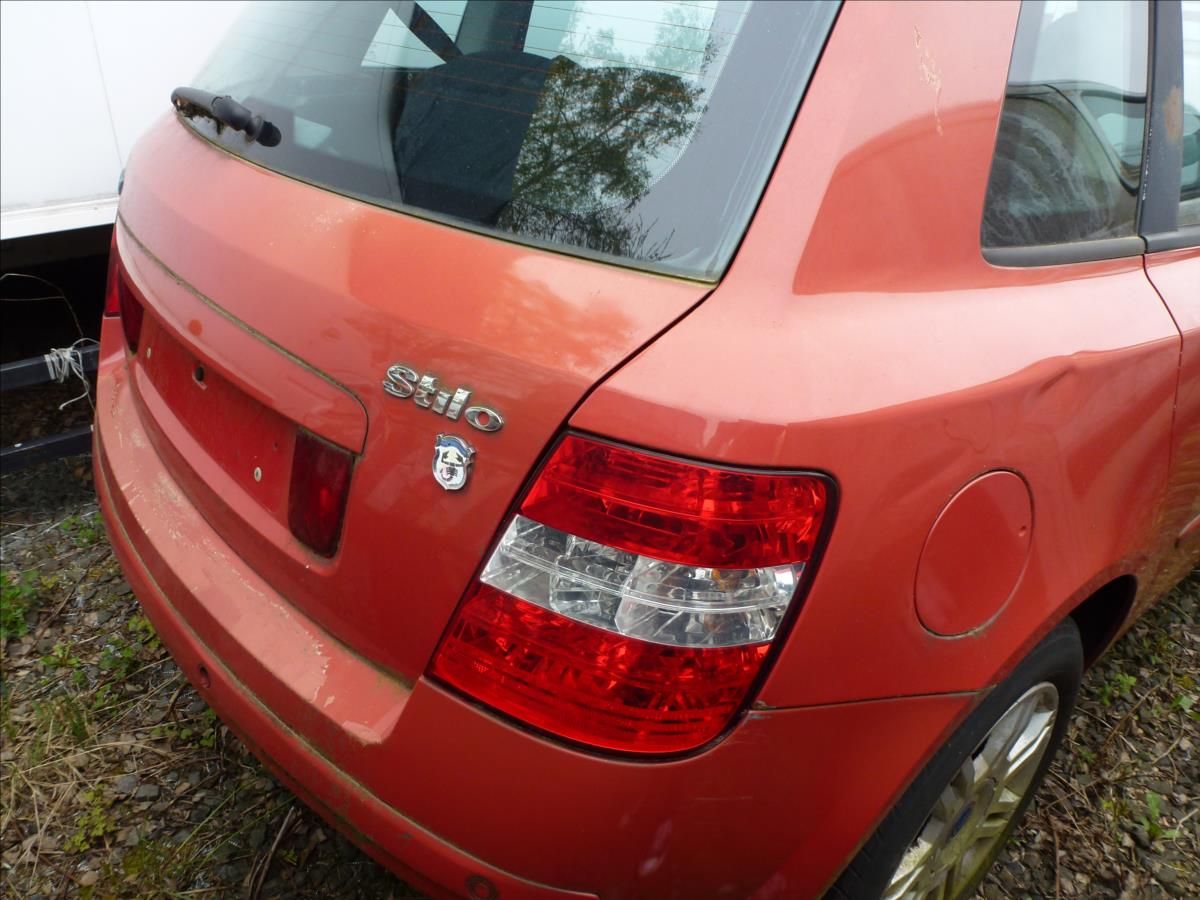 Fiat Stilo, 2,4 ABARTH AUTOMAT  20V ABARTH - fotka 4
