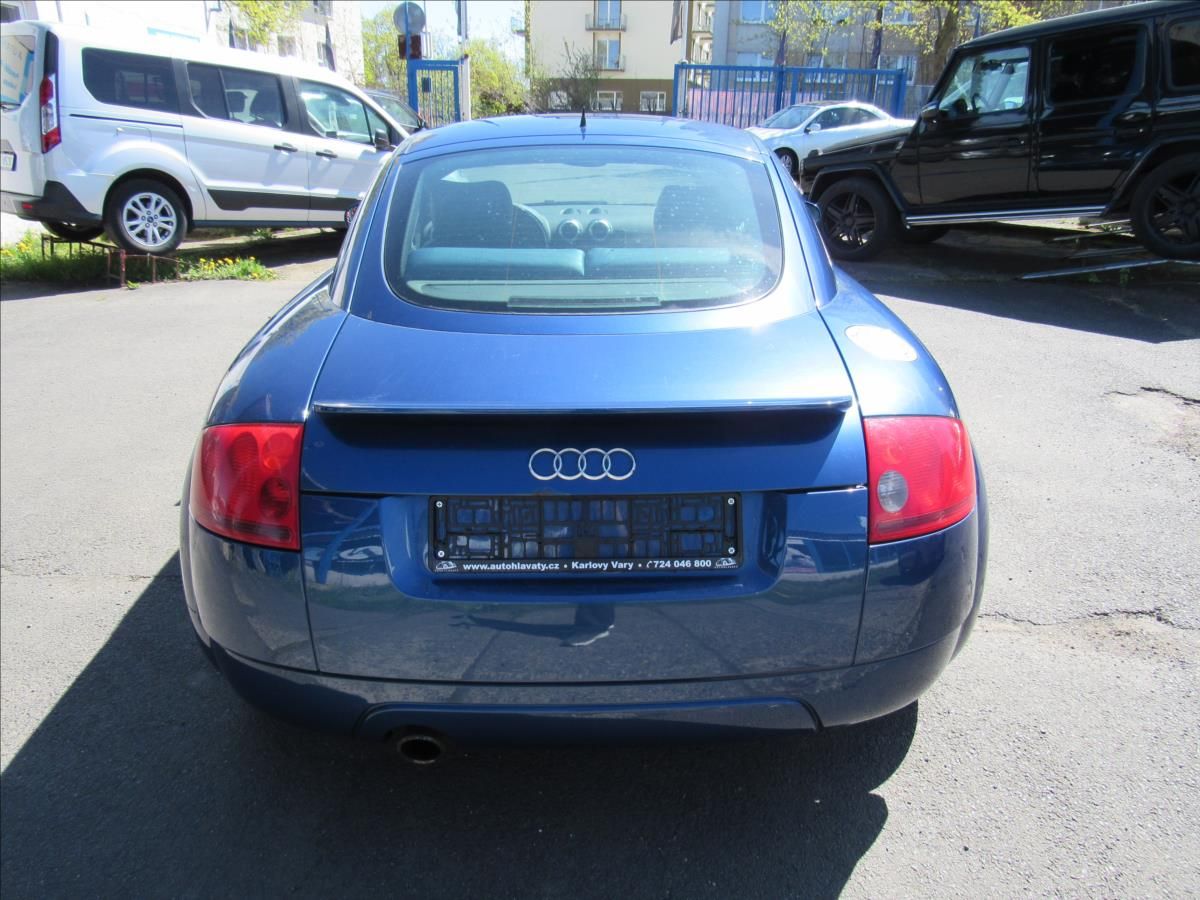Audi TT, 1,8 Turbo 110kW - fotka 5