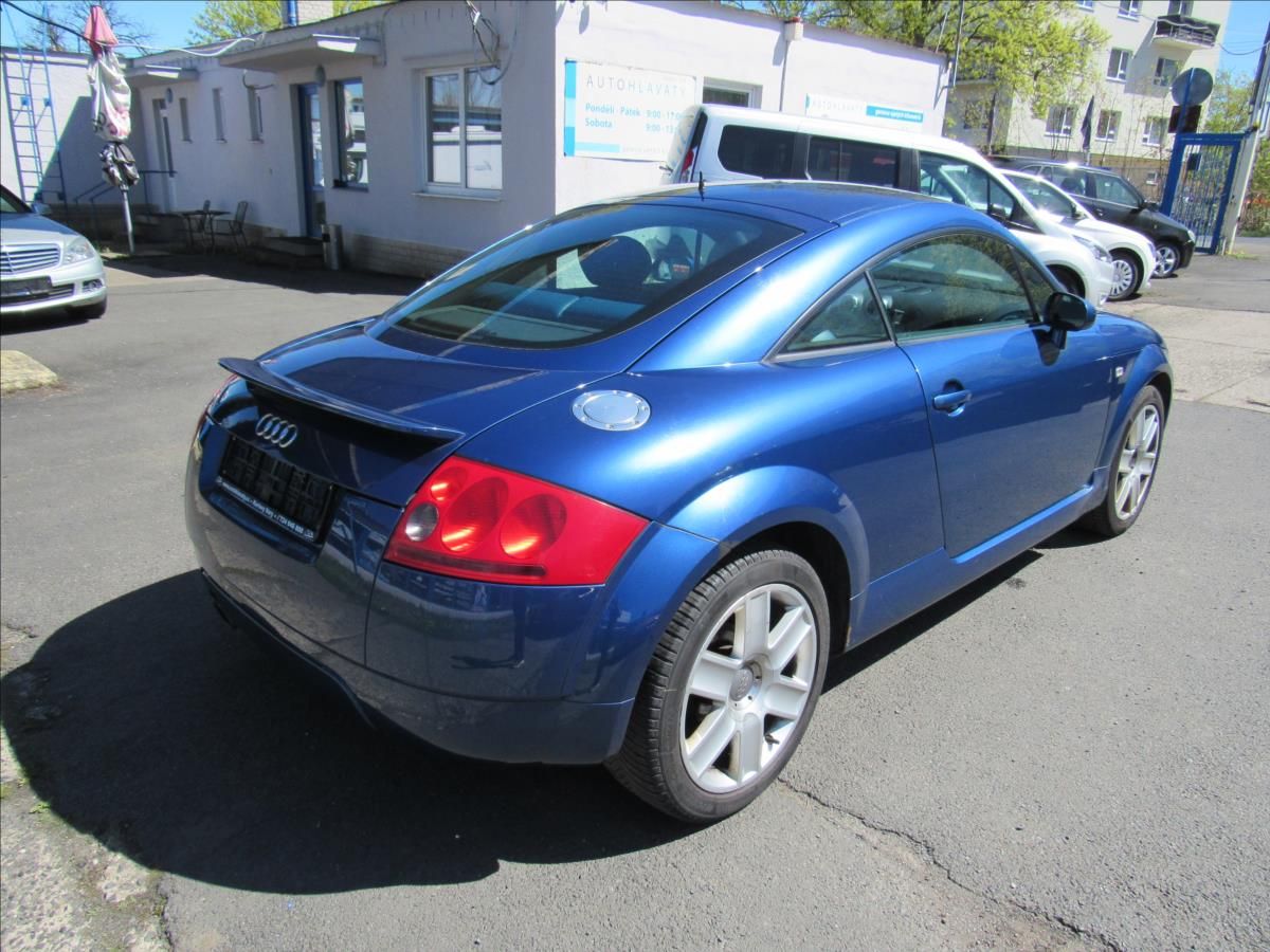 Audi TT, 1,8 Turbo 110kW - fotka 6