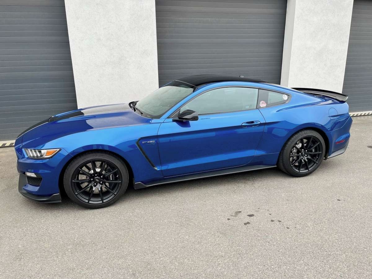Ford Mustang, Shelby GT350, 5.2l V8, 6MP, 1M - fotka 3