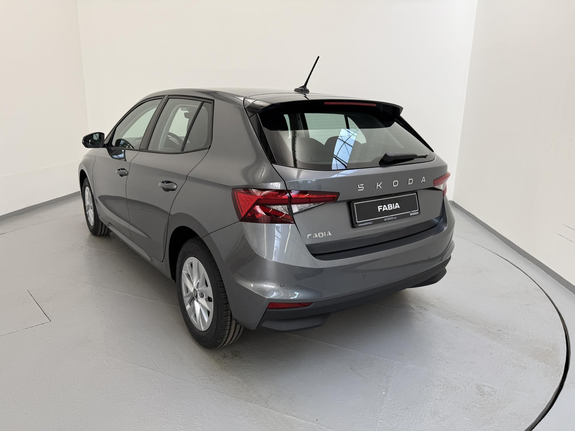 Škoda Fabia, 130 let 1,0 TSI 70 kW 5° man. - fotka 3