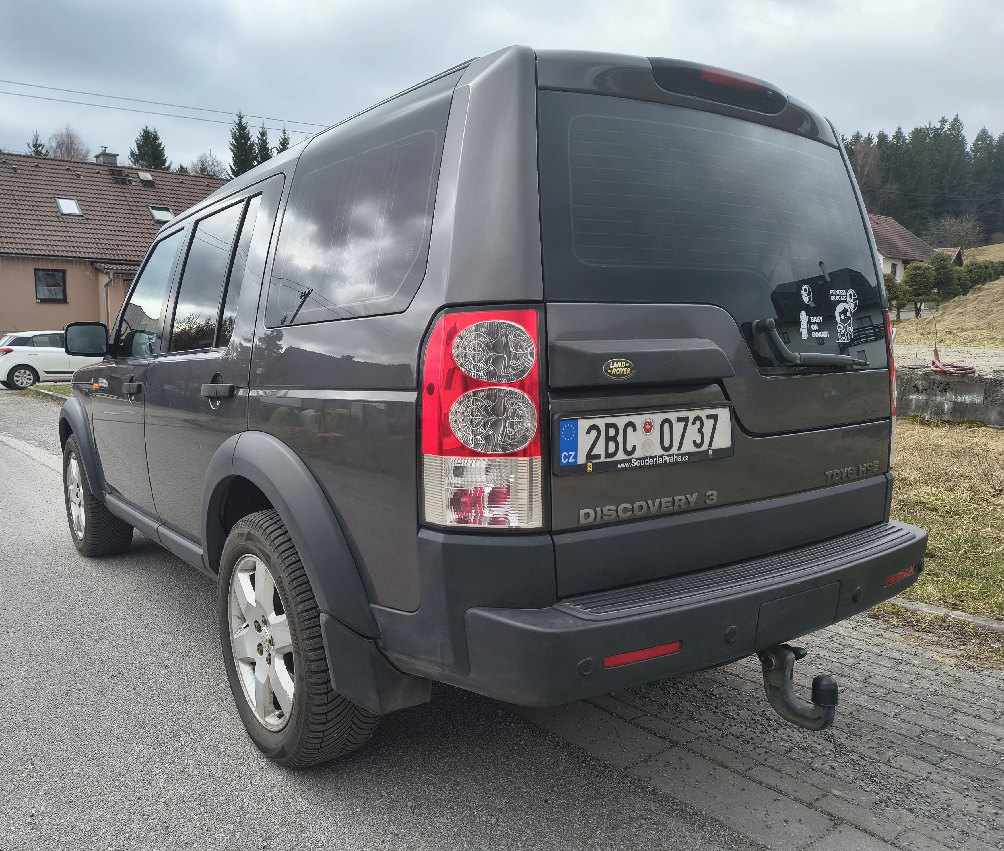 Land Rover Discovery, HSE 2.7 TDV6, 260 000 Km - fotka 5