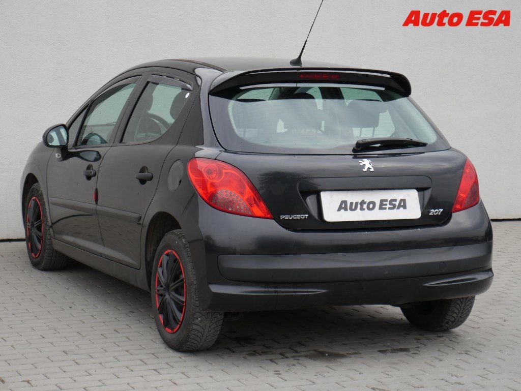 Peugeot 207, 1.4i - fotka 6