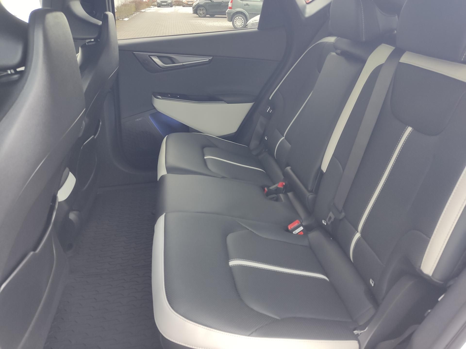 Kia EV6, GT-LINE 4X4 239 KW + 84 KWH - fotka 6