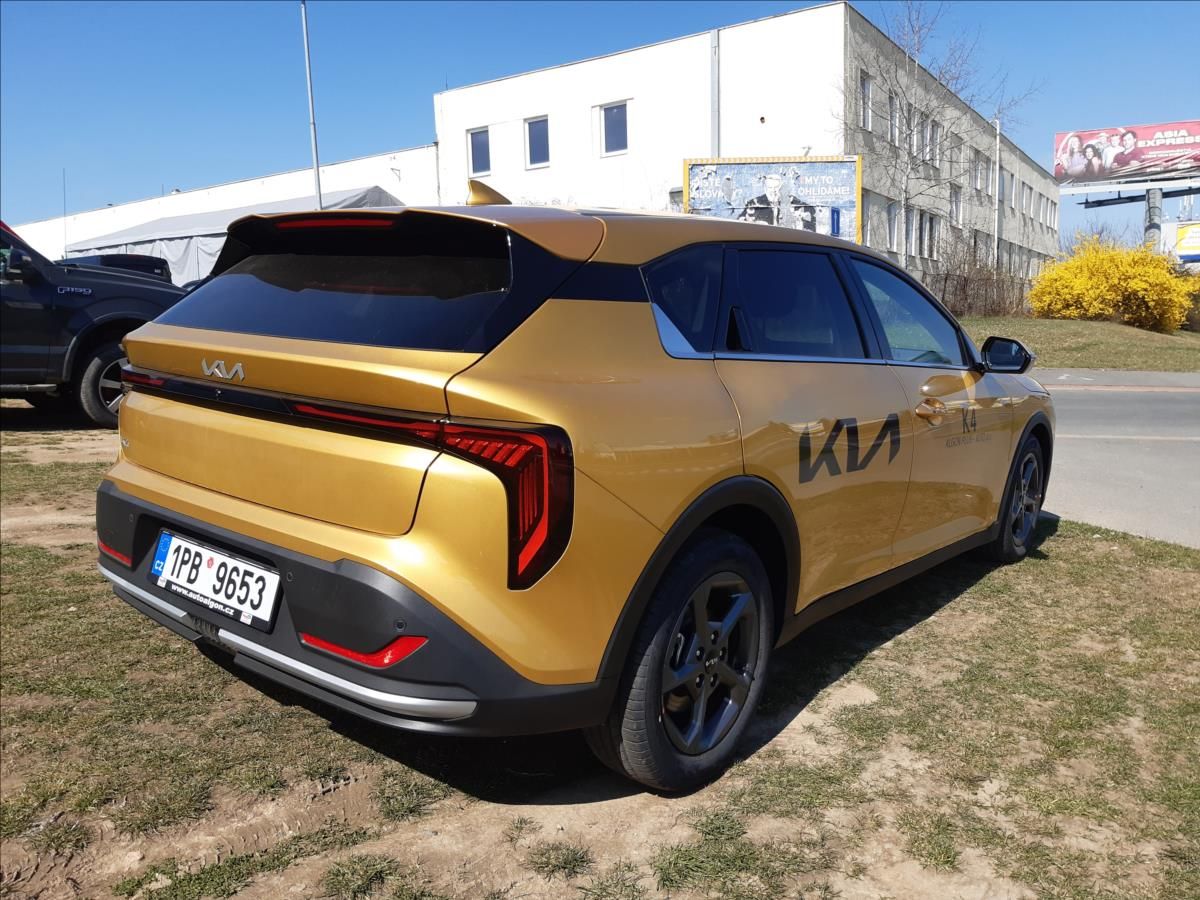 Kia K4, 1,6 TOP 1,6 110kW AT7 - fotka 4