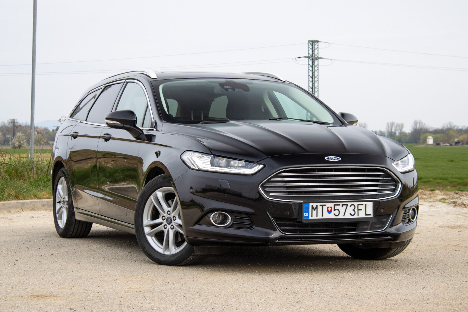 Ford Mondeo - fotka 4