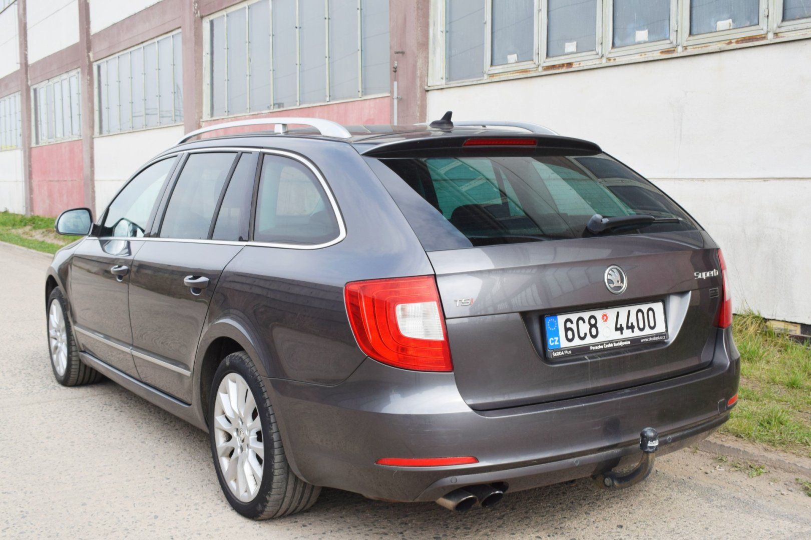 Škoda Superb, II 1.8TSi KOMBI/DSG/ČR/191TKM/ - fotka 4