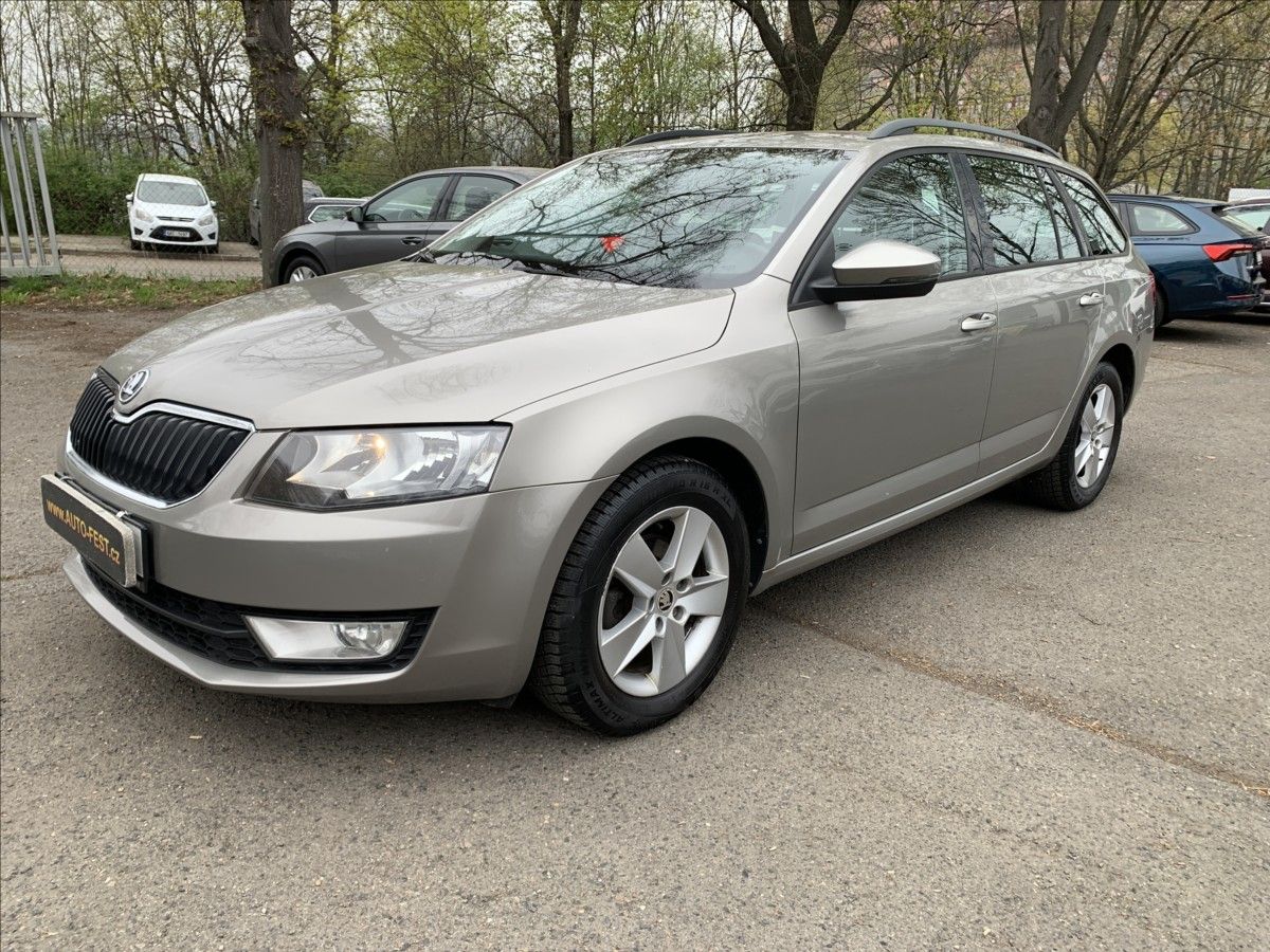 Škoda Octavia, 1,6 TDI 81KW AMBIENTE ČR