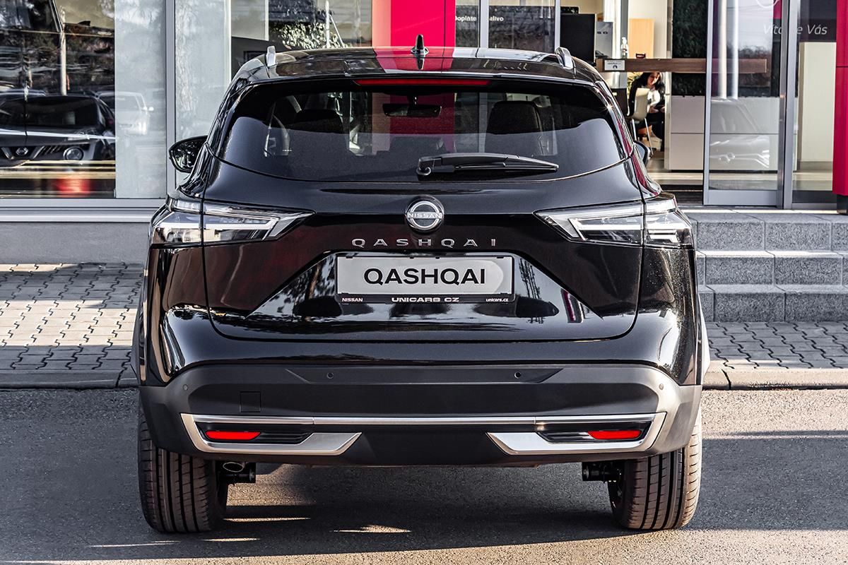 Nissan Qashqai, 1,3 DIG-T X-TRONIC N-CONNECTA - fotka 6
