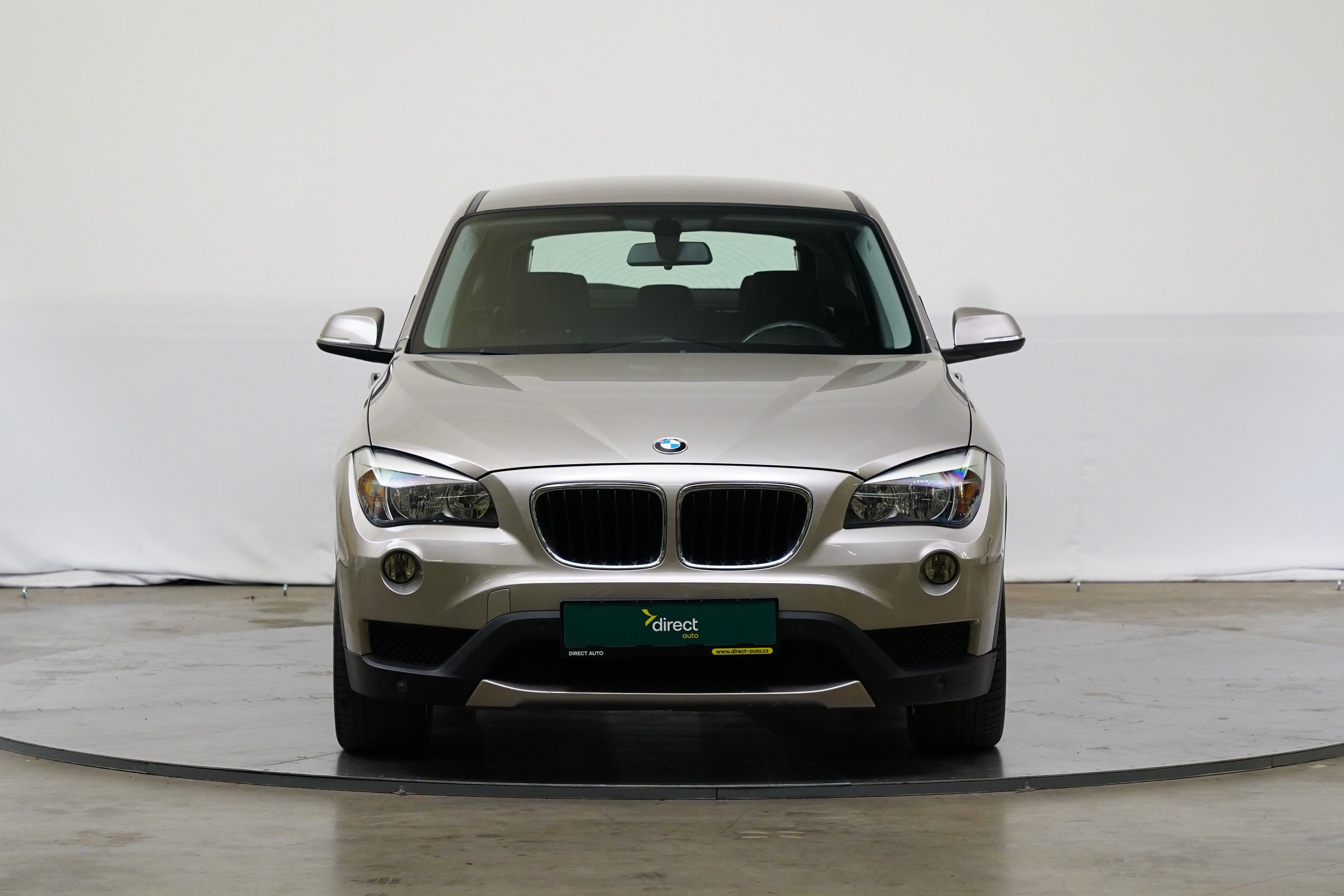 BMW X1, 2.0 D 105 kW xDrive - fotka 4