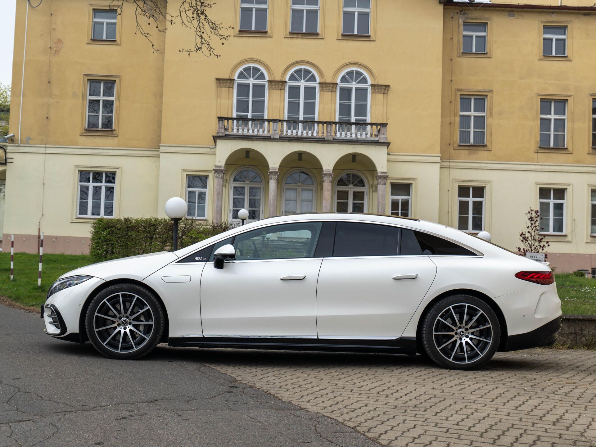 Mercedes-Benz EQS, 450+ AMG Pano HuD 360 Venti - fotka 4
