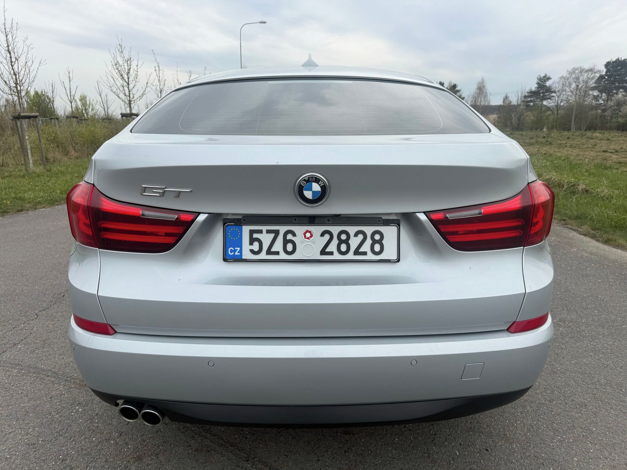 BMW Řada 5, 530 GT X-DRIVE - fotka 4