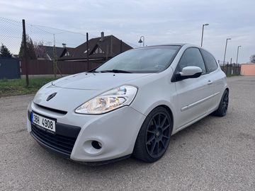 Renault clio 1.2i 55kW