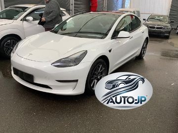 AWD Long Range    PŘIPRAVUJEME