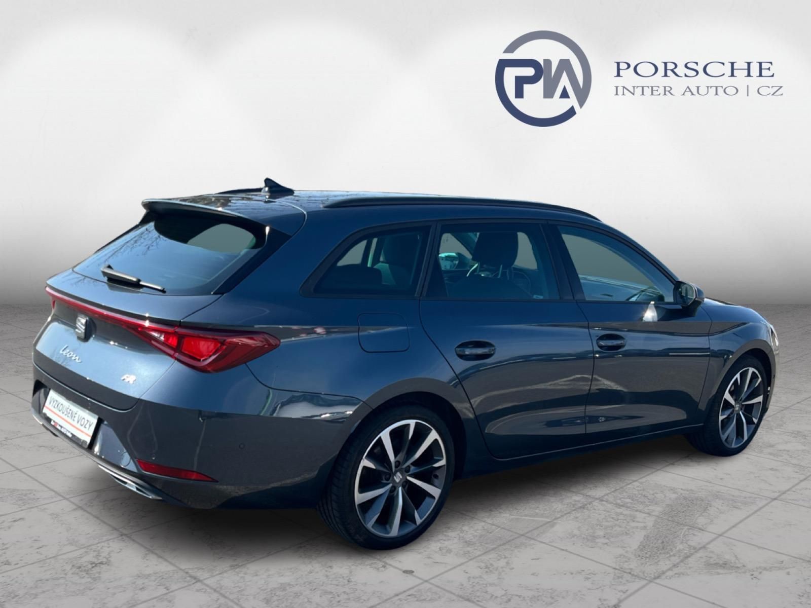 Seat Leon, SP FR 1.5 eTSI 110 kW DSG - fotka 2