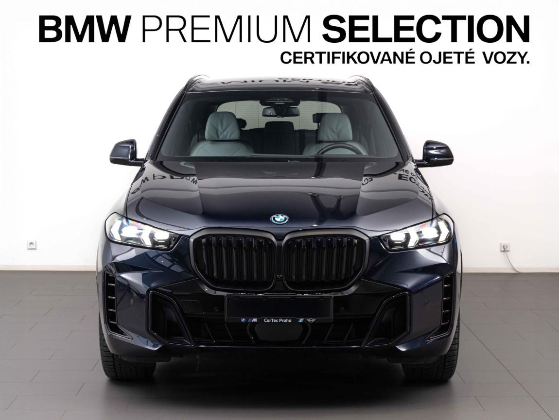BMW X5, xDrive50e - fotka 2